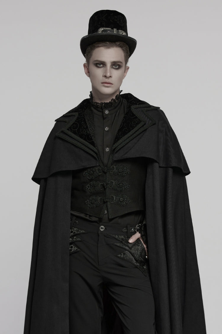 Finely Styled Coat with a Classic Vintage Look
