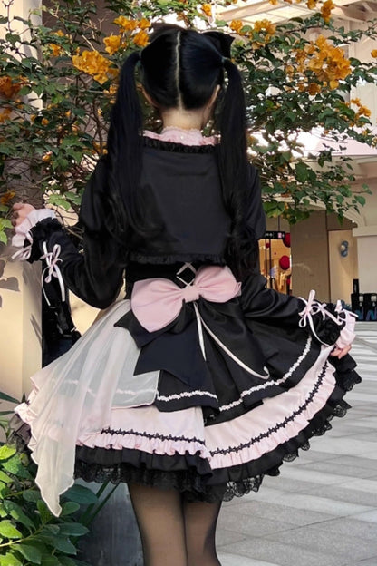 Casually Elegant Dress with a Refined Edge