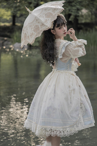 Vintage Style Dress with a Modern Fit
