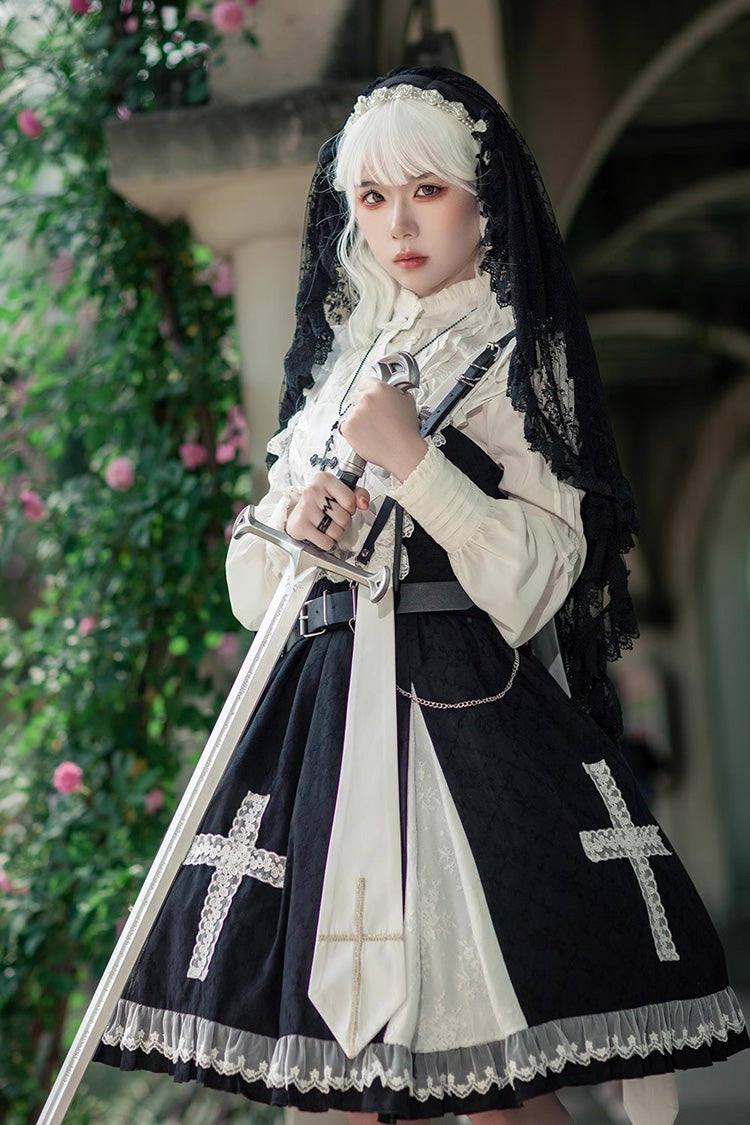 Subtly Elegant Dress with a Refined Vintage Look
