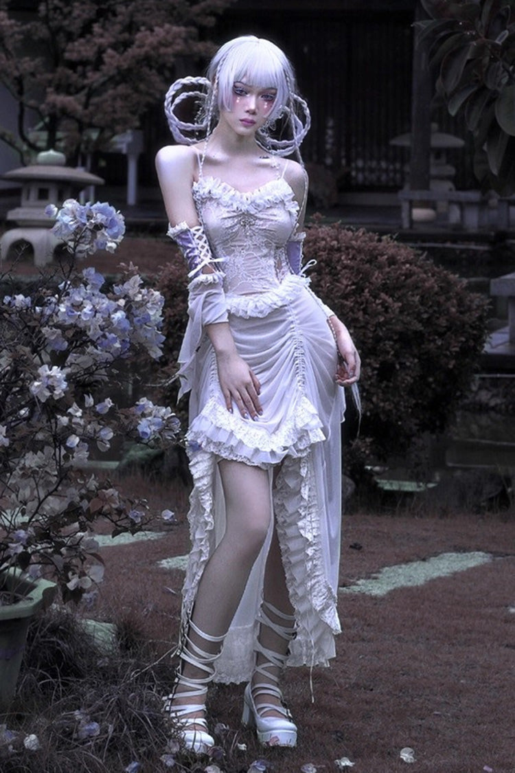 Subtly Elegant Dress with a Refined Vintage Look