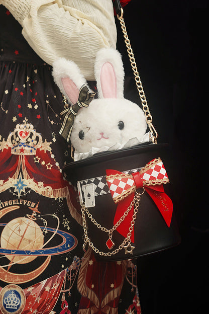Vintage Style Bag with a Modern Fit