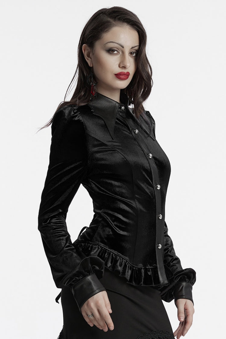 Beautifully Finished Blouse in a Timeless Design