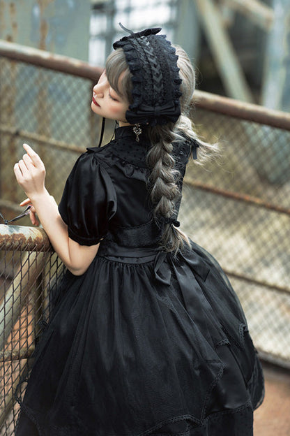 Casually Elegant Dress with a Refined Edge