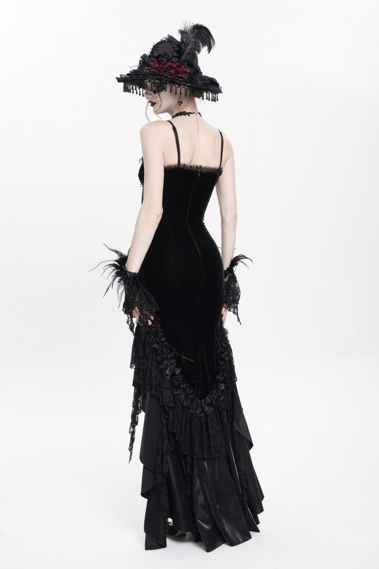 Subtly Elegant Dress with a Refined Vintage Look