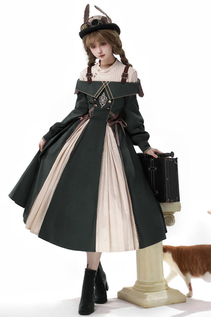 Sophisticated Dress with a Clean Classic Look