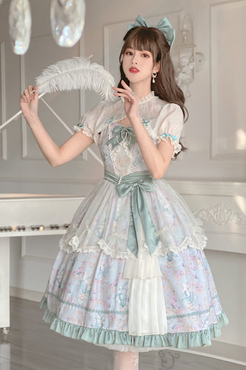 Subtly Elegant Dress with a Refined Vintage Look
