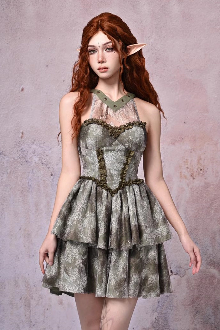 Beautifully Crafted Dress in a Classic Style