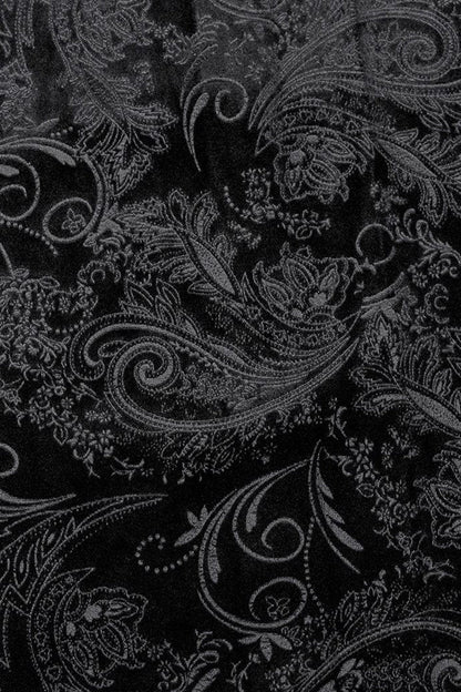 Beautifully Finished Blouse in a Timeless Design