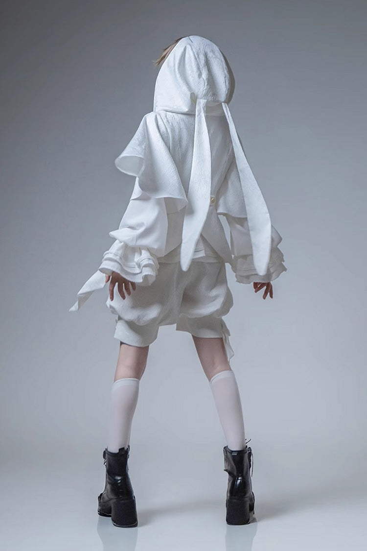 Beautifully Crafted Coat in a Classic Style