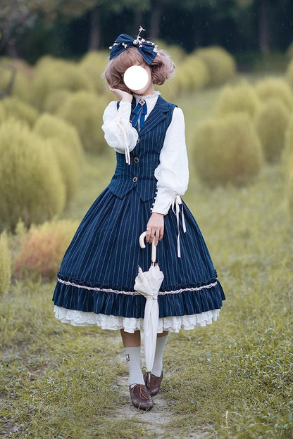 Sophisticated Garment with a Clean Classic Look