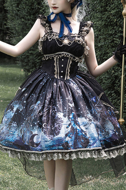 Classic Vintage Dress with a Flattering Fit