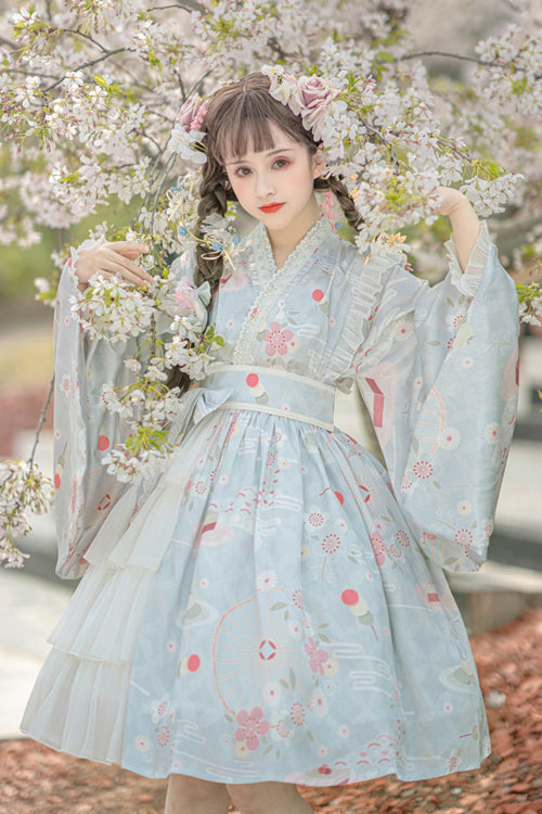 Subtly Elegant Dress with a Refined Vintage Look