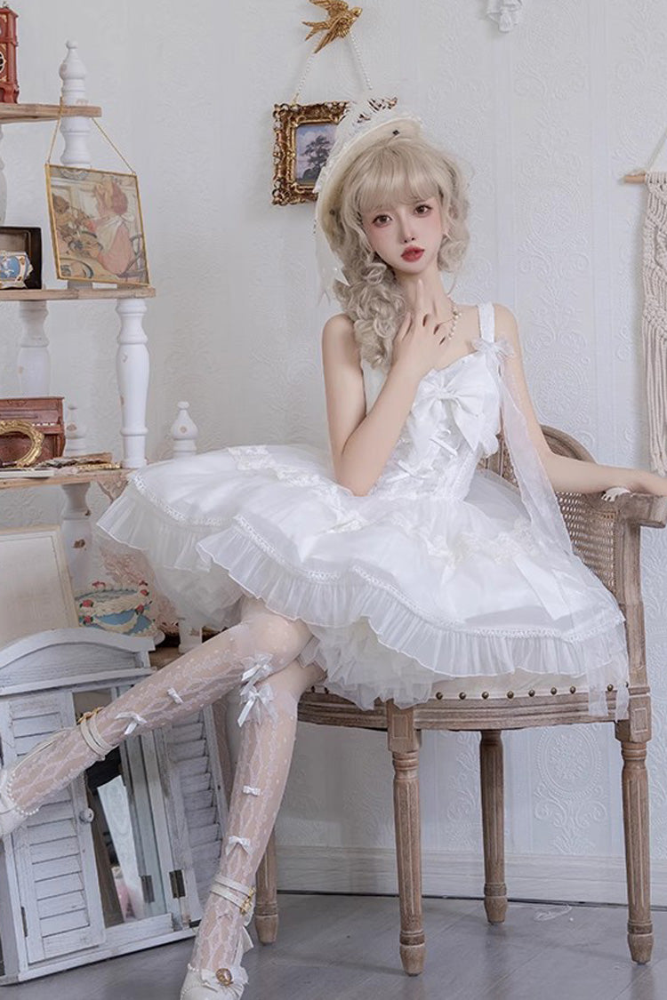 Subtly Elegant Dress with a Refined Vintage Look