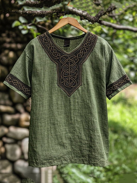 Beautifully Finished Shirt in a Timeless Design