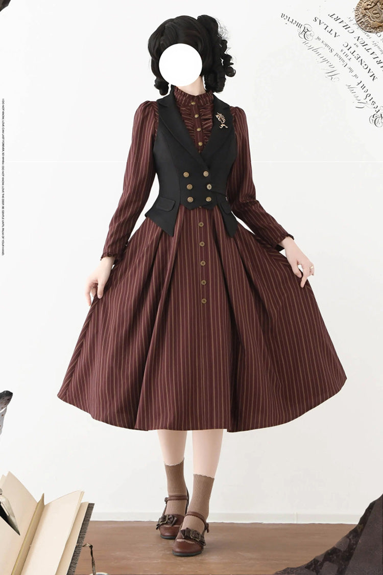 Classic Vintage Dress with a Flattering Fit