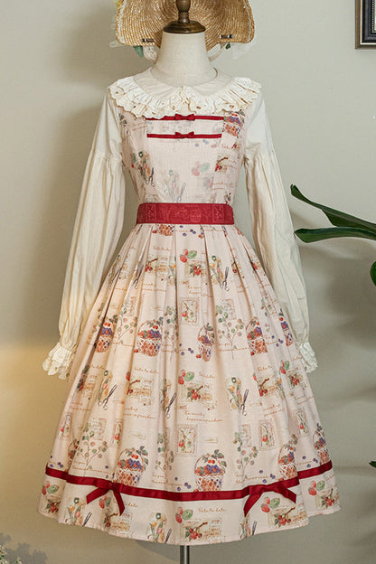 Classic Vintage Dress with a Flattering Fit