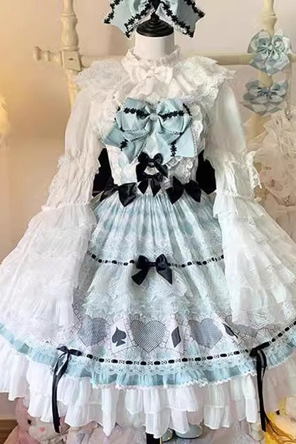 Finely Styled Dress with a Classic Vintage Look