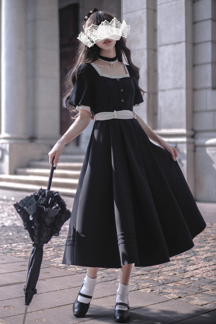 Casually Elegant Dress with a Refined Edge