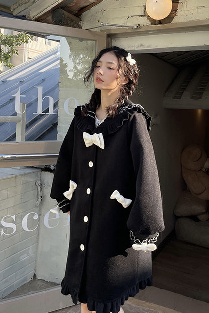 Classic Vintage Coat with a Flattering Fit