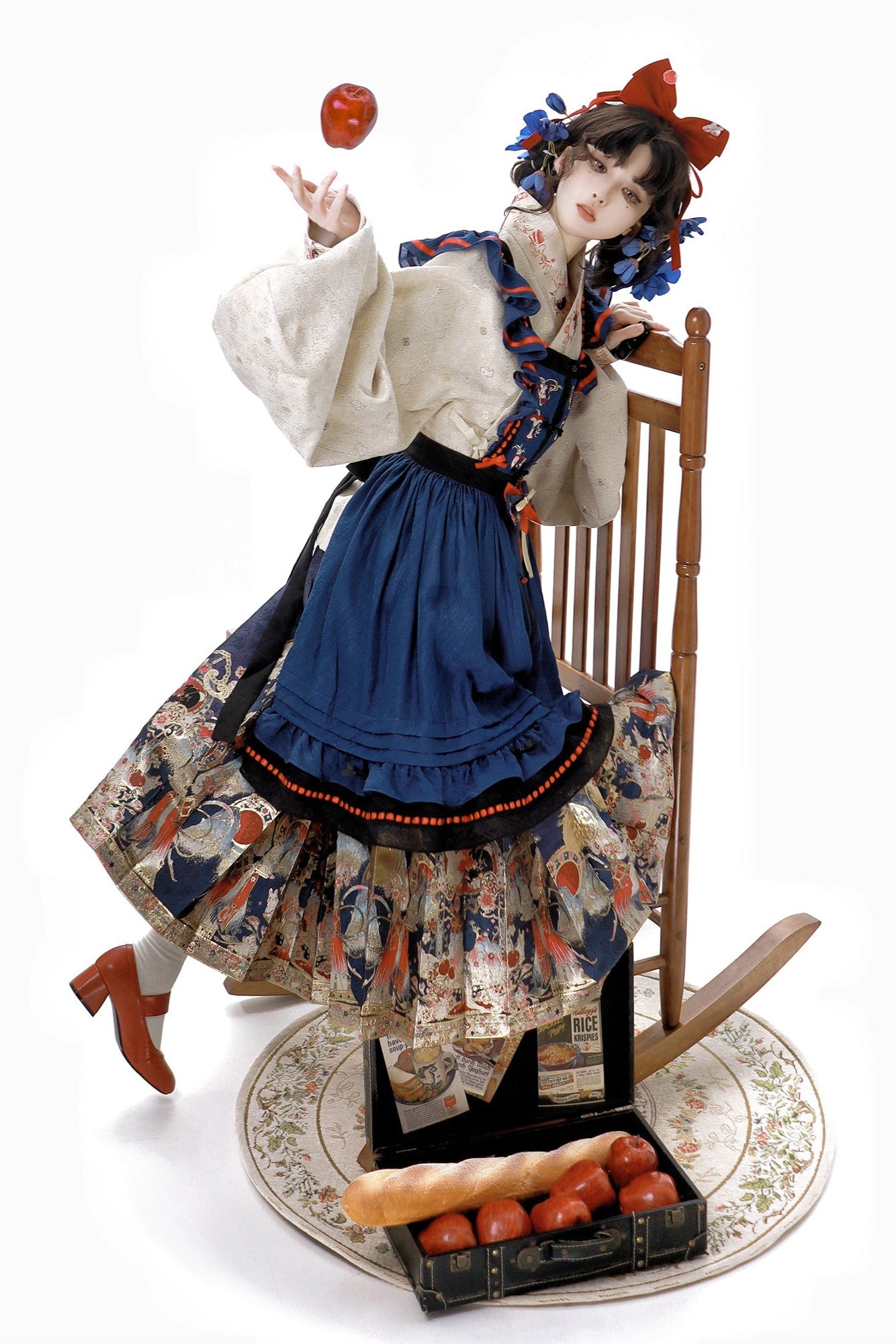 [pre-order] Sous Chan Louise Chinese-style Rabbit Fairy Tale Apron Dress Suit