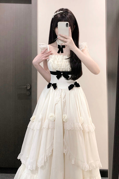 Casually Elegant Dress with a Refined Edge