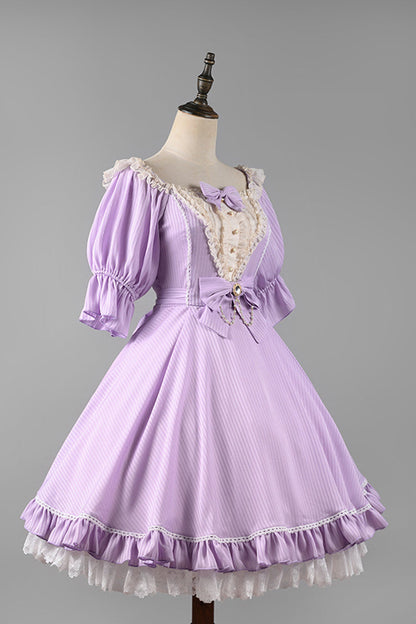Beautifully Crafted Dress in a Classic Style
