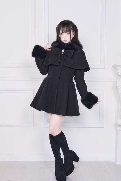 Casually Elegant Coat with a Refined Edge