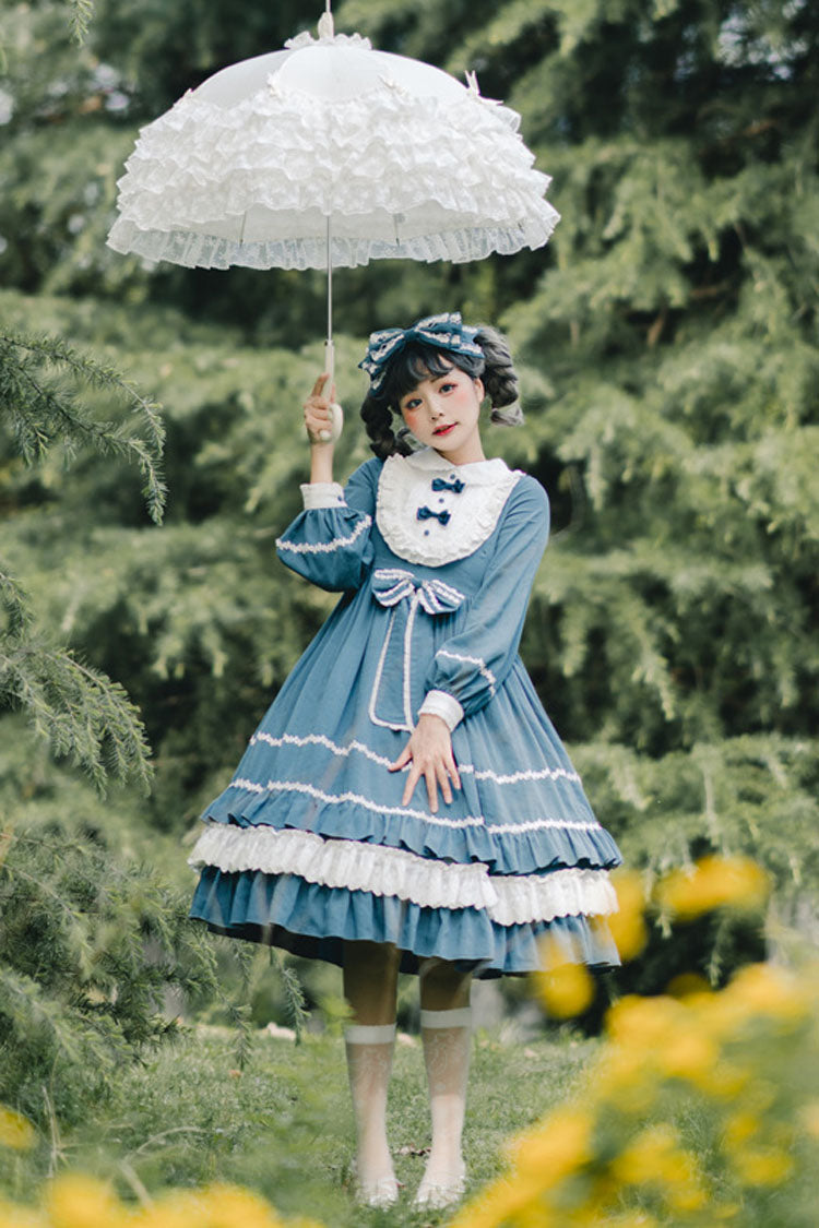Subtly Elegant Dress with a Refined Vintage Look