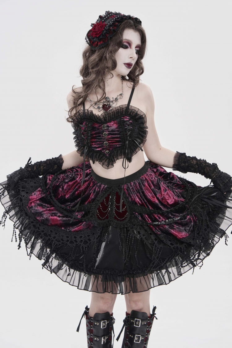 Finely Styled Garment with a Classic Vintage Look