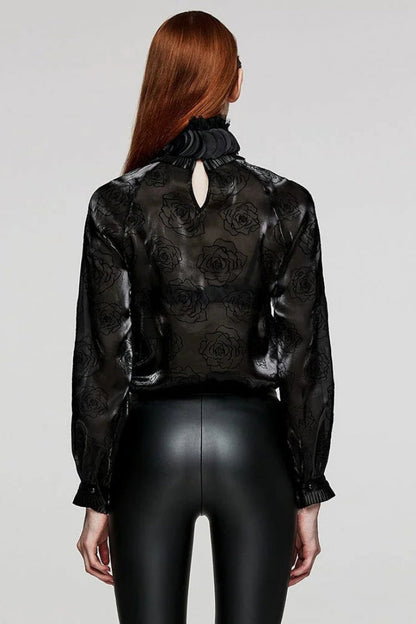 Finely Styled Blouse with a Classic Vintage Look