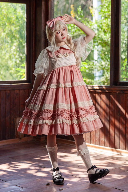 Vintage Style Dress with a Modern Fit