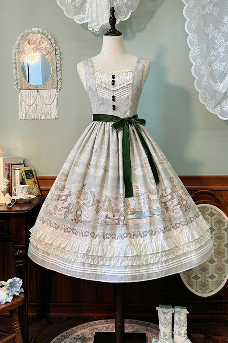 Finely Styled Dress with a Classic Vintage Look