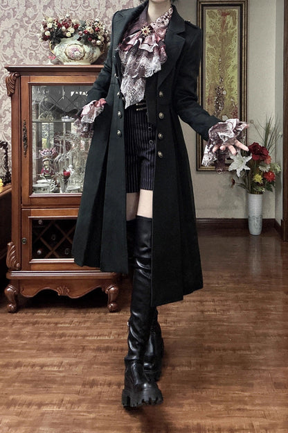 Effortlessly Elegant Coat with a Timeless Design
