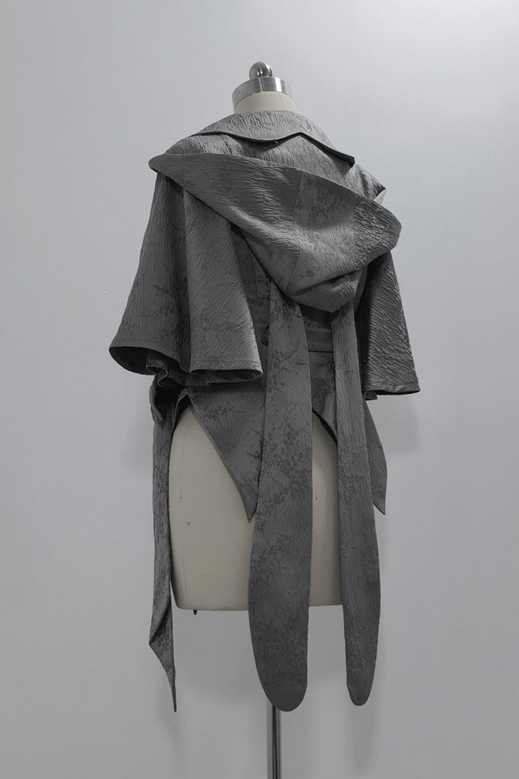 Beautifully Finished Coat in a Timeless Design