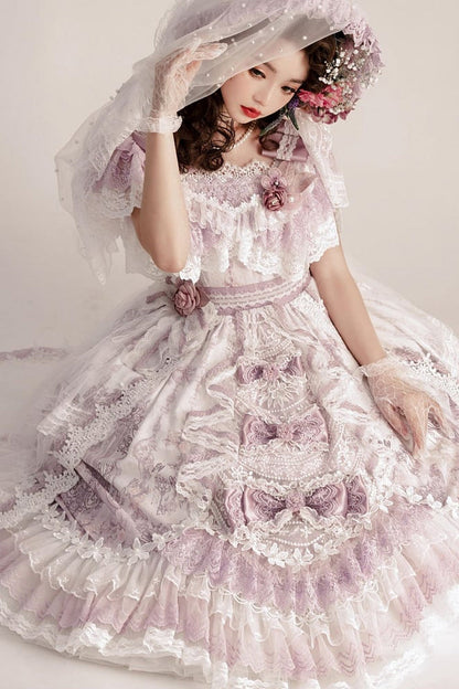 Subtly Elegant Dress with a Refined Vintage Look