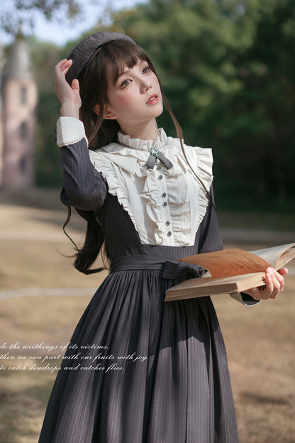 Classic Designed Dress in a Timeless Cut