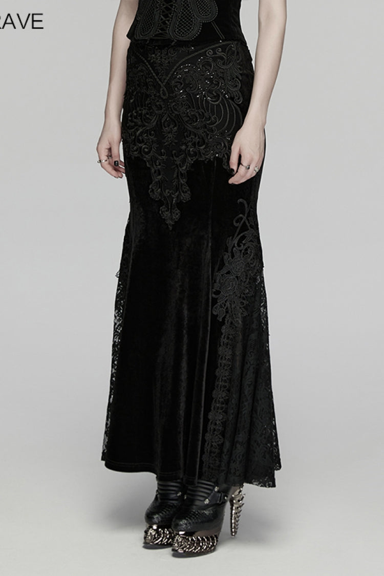 Casually Elegant Garment with a Refined Edge