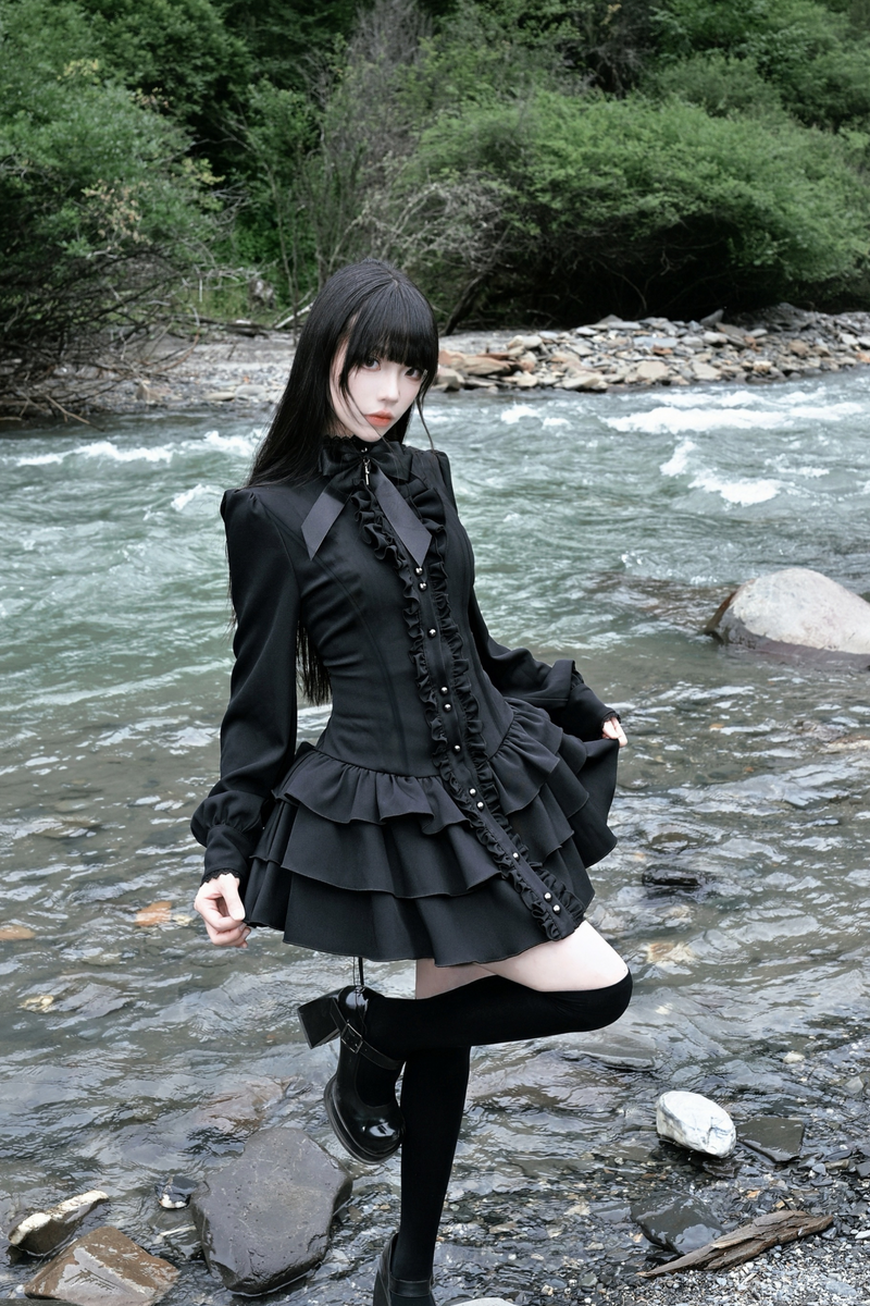Night Visit Gothic Retro Dress