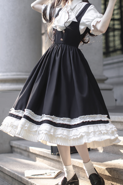 [reserved Item] Light Low College Style British Retro Vest Skirt + Shirt + Ribbon Tie + Brooch
