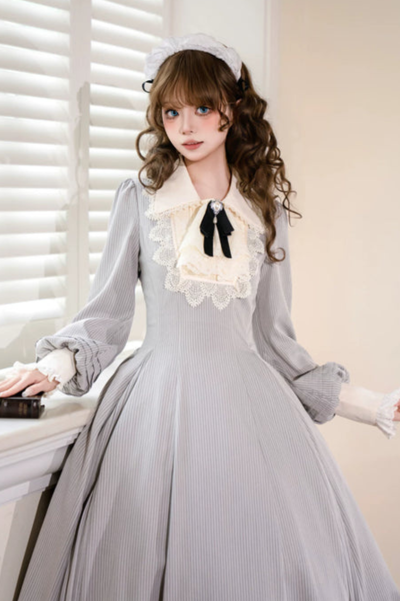 Retro Lolita Dress + Apron