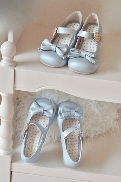 Satin Sheep Puff Ribbon Shoes