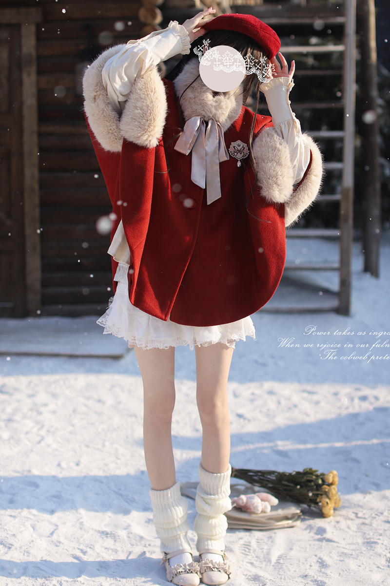 [pre-order] Sweet Cape Coat + Shirt + Wool Beret + Badge