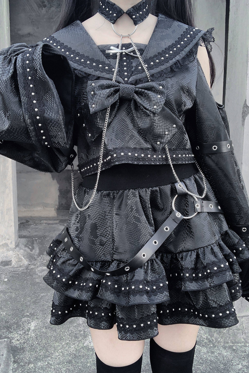 Dark Lace Outfit Top + Skirt