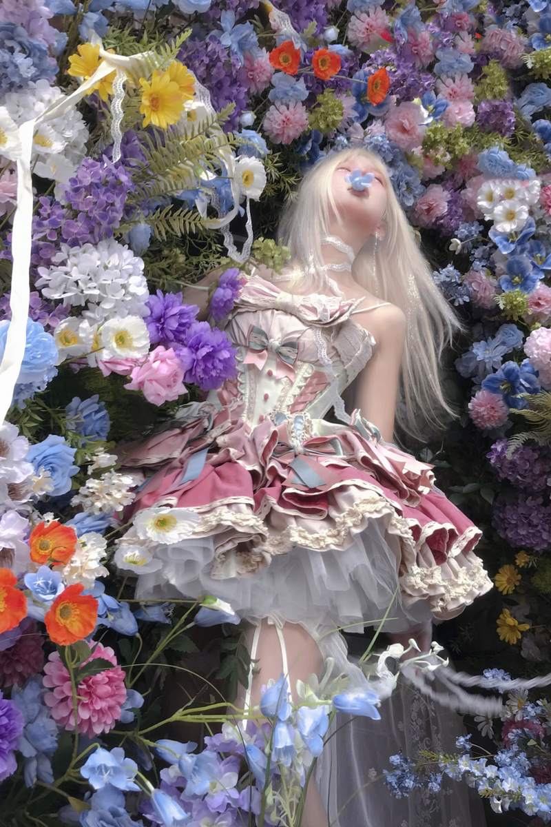 [pre-order] Ribbon Bunny Antique Version Bustier Dress + Inner Top + Complete Accessories