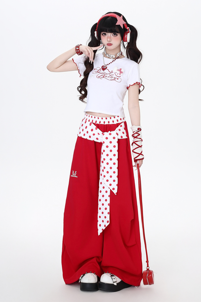 Letter Ribbon Slim Fitted T-shirt