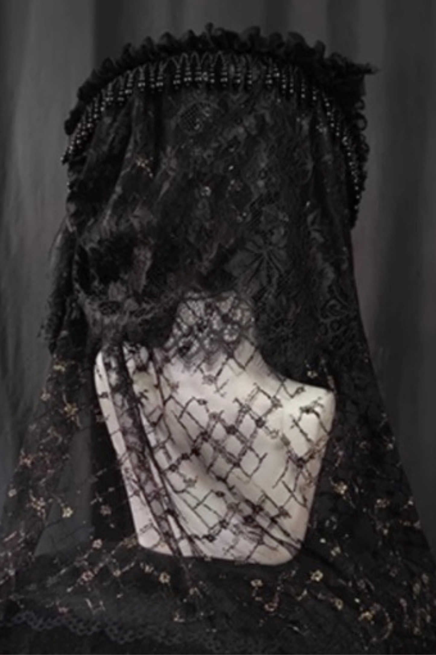 [pre-order] Fishtail Gothic Handsome Girl Lolita