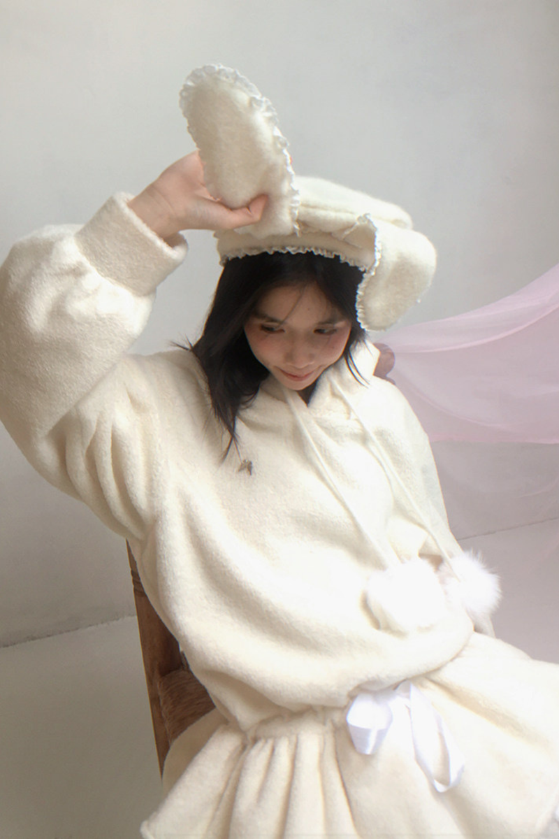 Lace Rabbit Ears Beret
