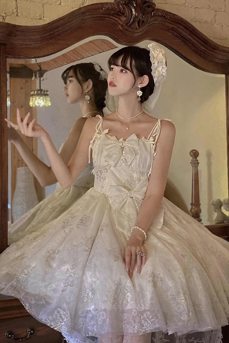 Subtly Elegant Dress with a Refined Vintage Look