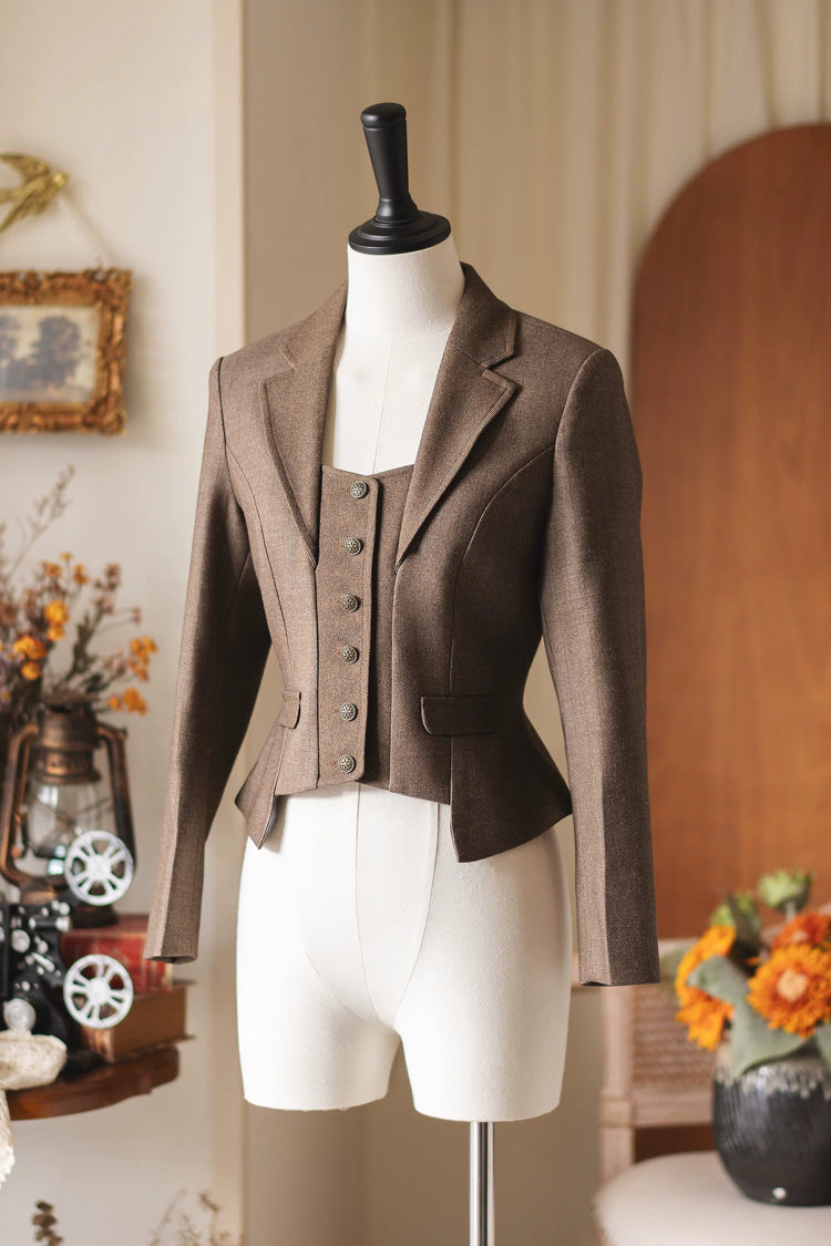 Sophisticated Coat with a Clean Classic Look